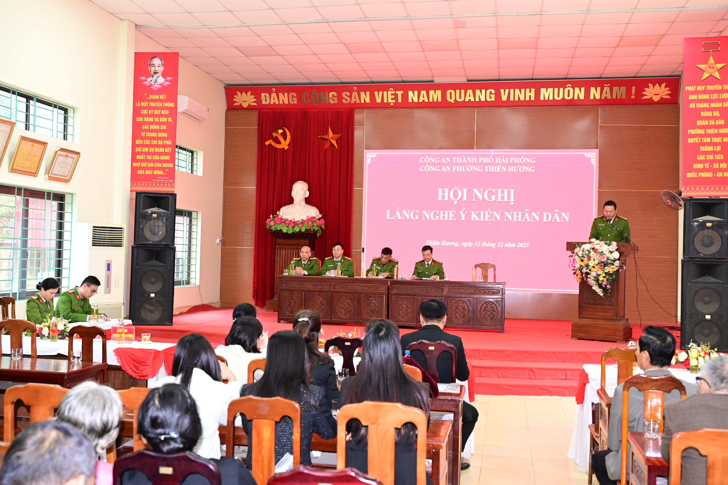 Công an phường Thiên Hương tổ chức hội nghị “lắng nghe ý kiến Nhân dân”